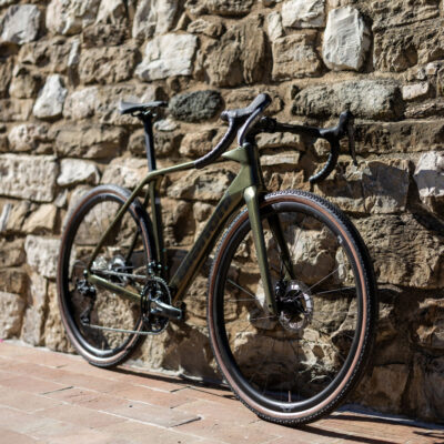 bianchi yub86ixsf8 20168237 impulso comp grx 610820 2x12 1.jpg