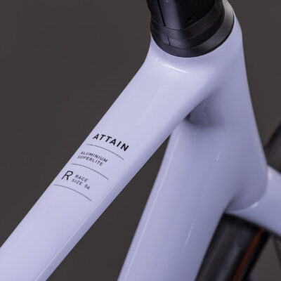 cube 125210 20161872 attain race cyclamen n black 2 1.jpg